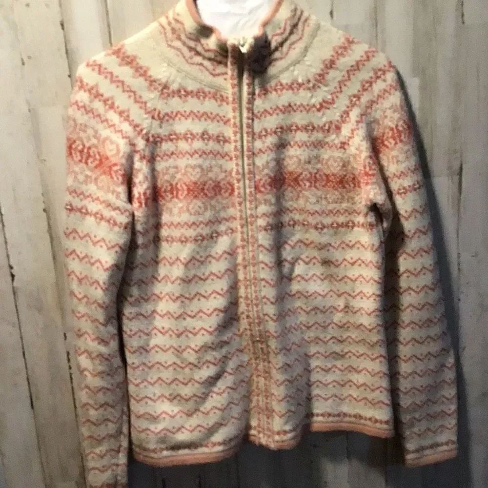 Sweater, unique, stitch, pattern zip up sweater by ￼￼ Covington Size small ￼